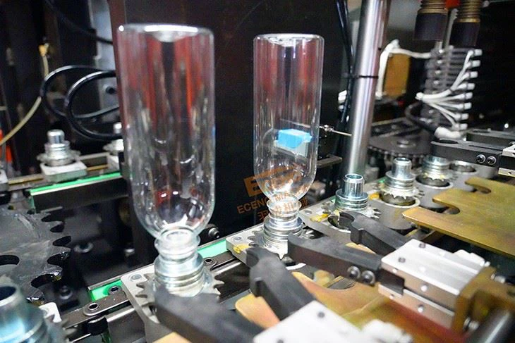 Plastic Small Bottle Making Machine 500ml